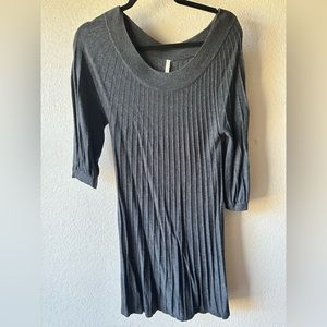 Leo & Nicole Sweater Dress Size M